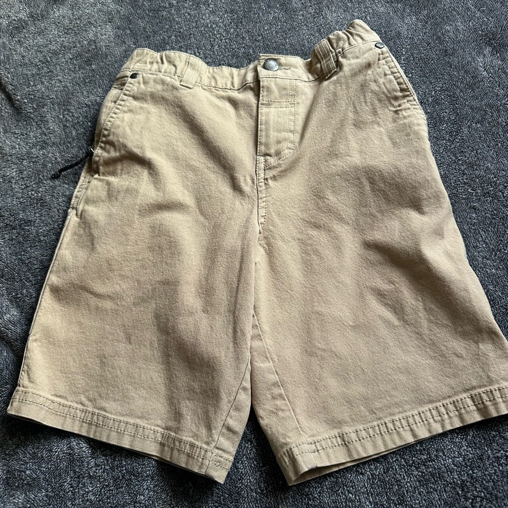 Columbia Khaki shorts boys Medium 10/12